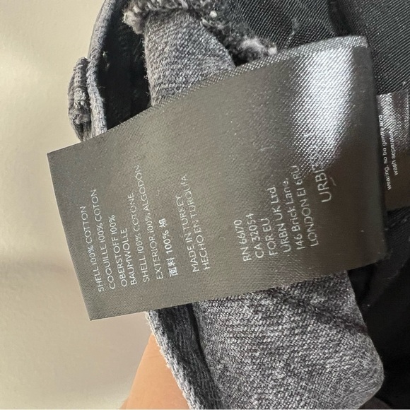 Urban Outfitters BDG High Rise Baggy Distressed Black Jeans Womens Size 28 - Picture 9 of 9